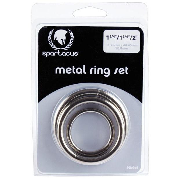 The Spartacus Metal Ring Set - Pack of 3 includes metal rings in sizes 1 1/4”, 1 3/4”, and 2”. It comes in elegant black and white packaging with both text and the logo prominently at the top.