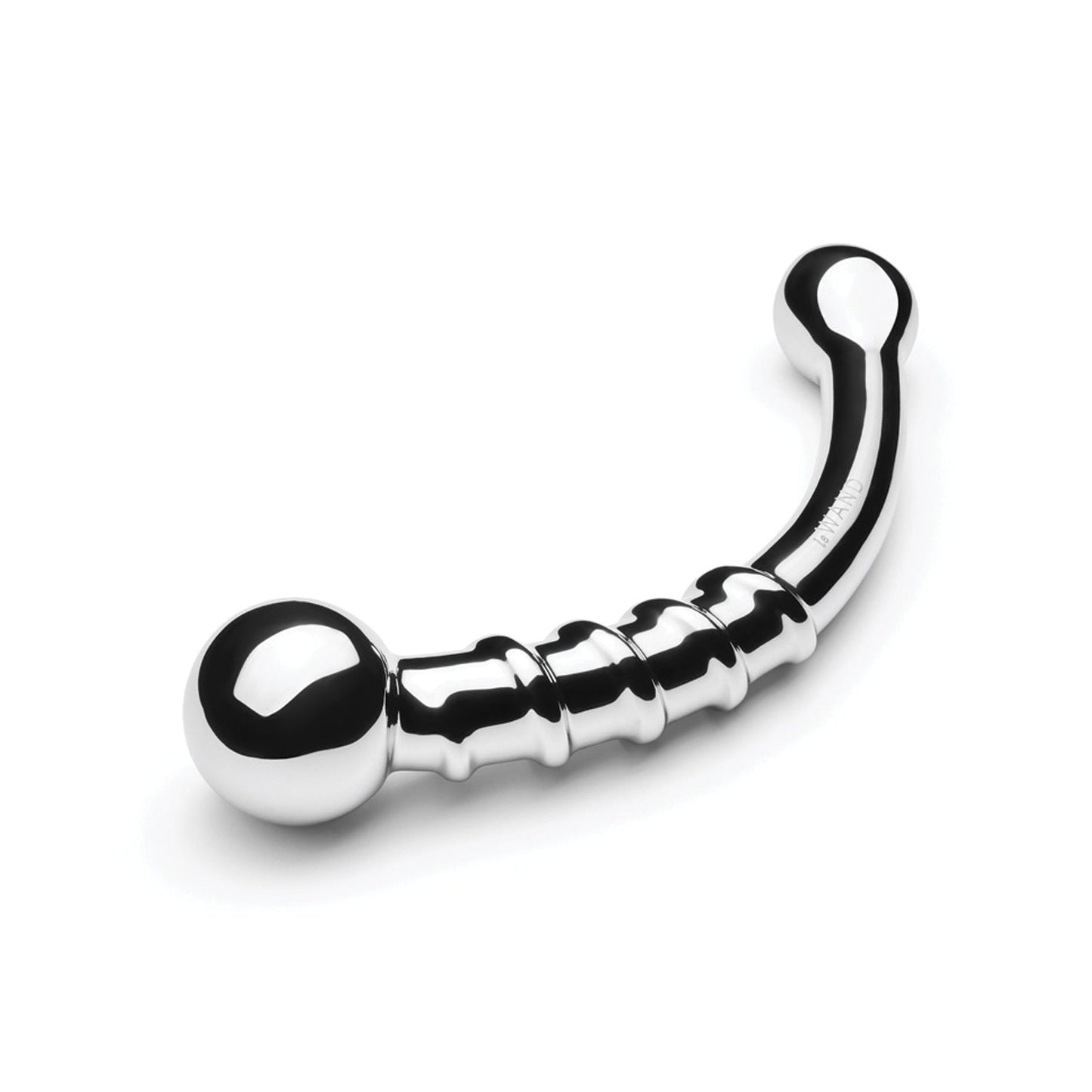 The Le Wand Stainless Steel Bow by Le Wand is a shiny, curved wand with a smooth surface and rounded ends, featuring grooved sections for dual-ended delight and ideal for temperature play.